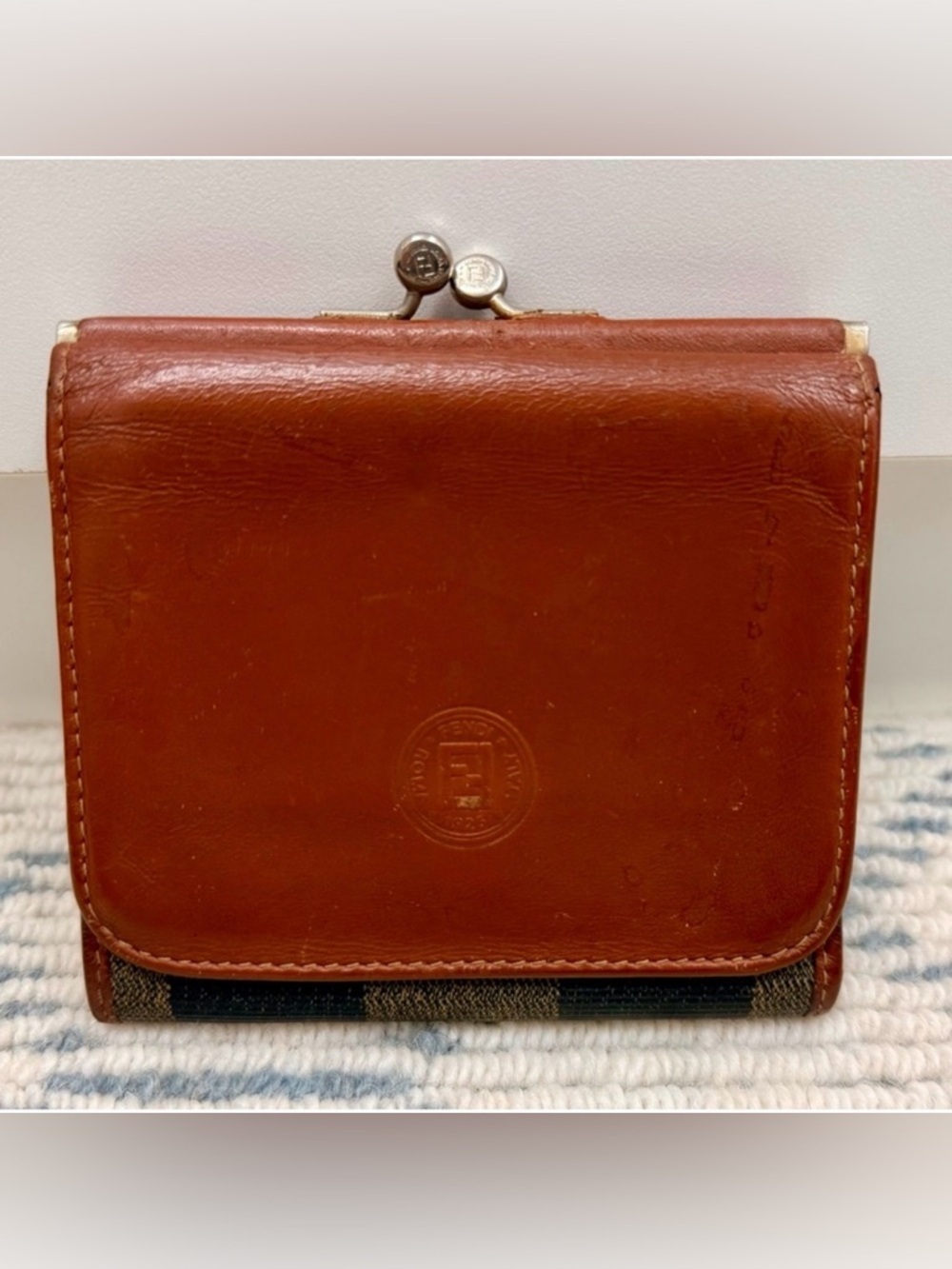 FENDI Vintage Rare Classic Pequin Striped Brown Leather Kiss-Lock Wallet Roma